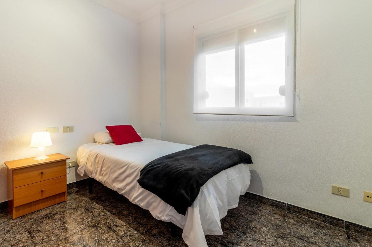Flatguest Cicer - 3Bdr + Balcony + Beach Las Palmas de Gran Canaria Kültér fotó
