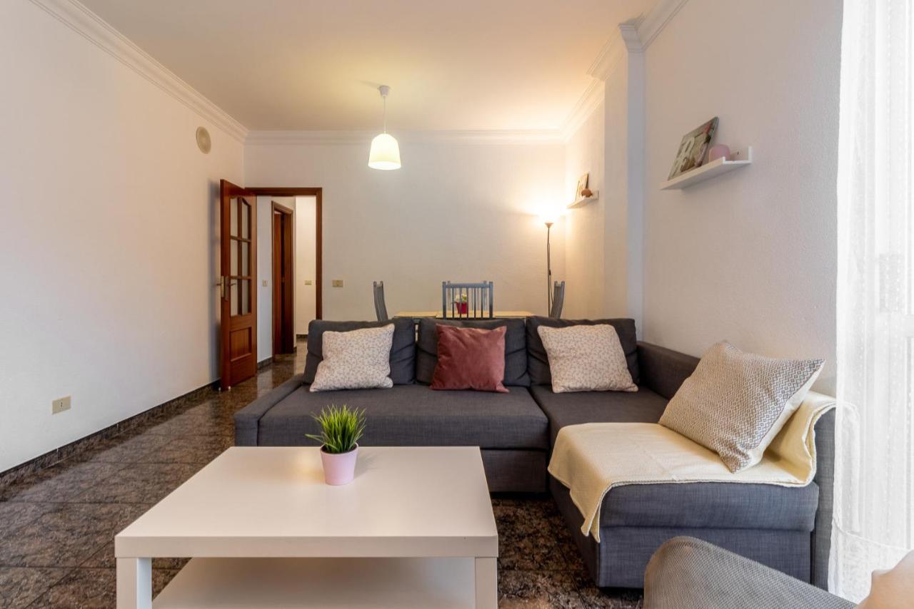 Flatguest Cicer - 3Bdr + Balcony + Beach Las Palmas de Gran Canaria Kültér fotó