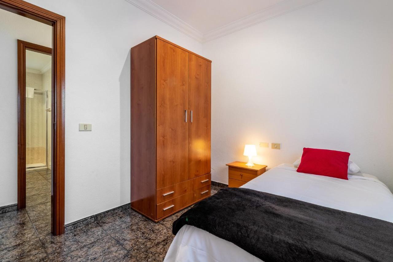Flatguest Cicer - 3Bdr + Balcony + Beach Las Palmas de Gran Canaria Kültér fotó